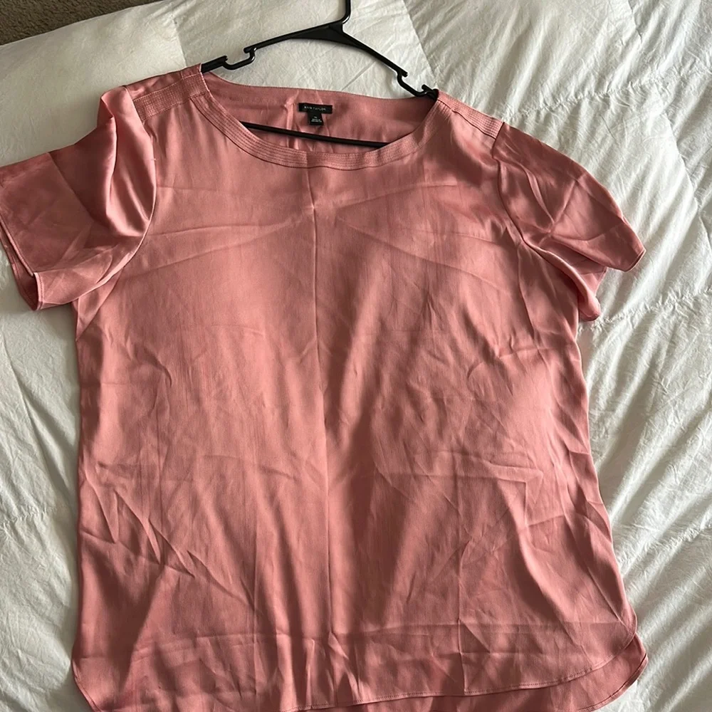 Ann Taylor Dusty Rose Top - Picture 5 of 11
